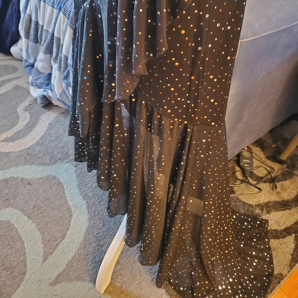 Black formal dress size Large 10 - Picture 4 of 8